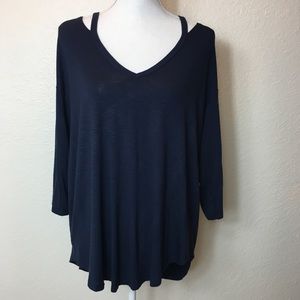 Matty M 3/4 Sleeve V Neck Soft Top Medium